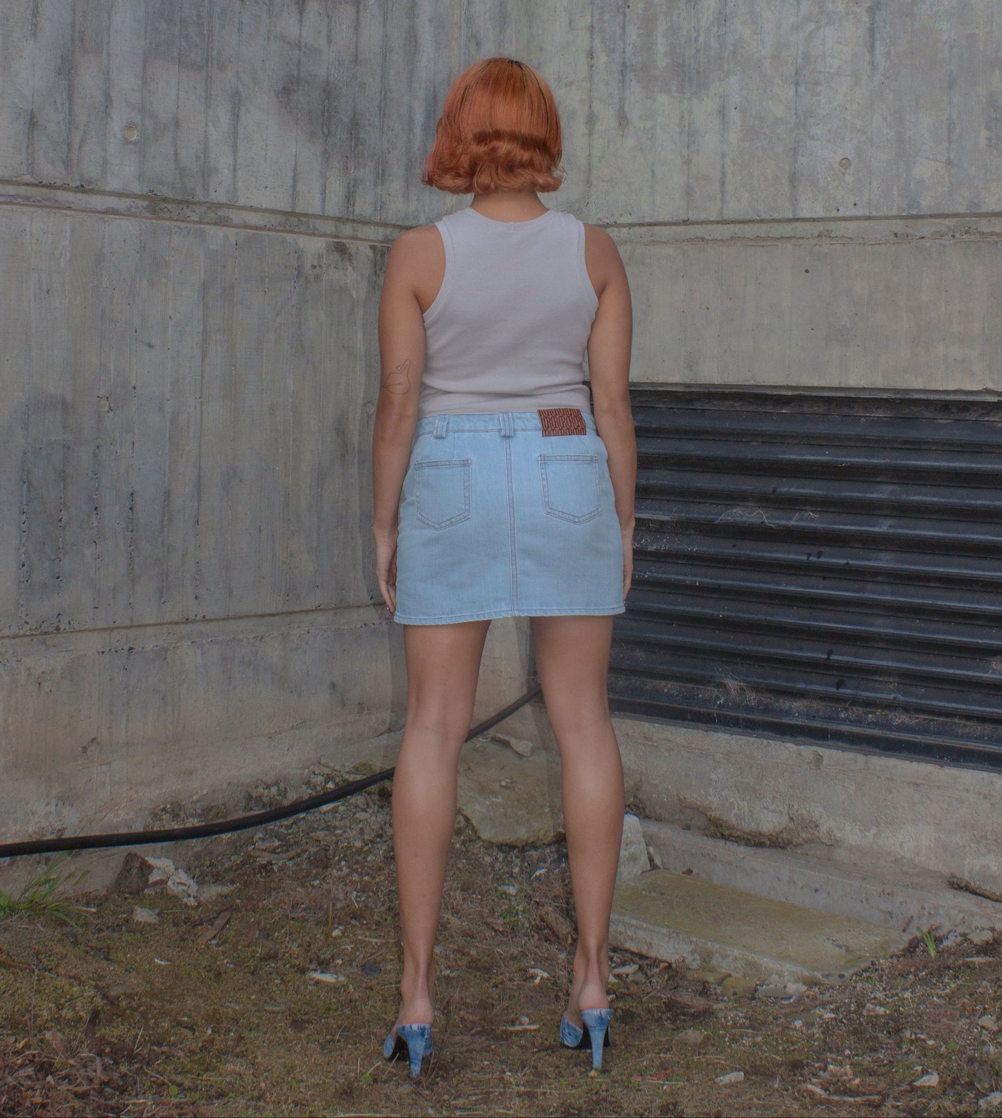 CUT OUT TANK TOP